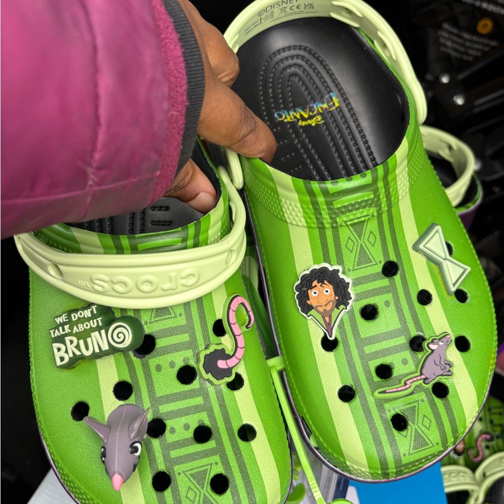 CROCS Kids Green Cartoon Clogs
